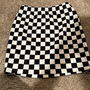 Pencil skirt from Shein. Never worn. Size small.